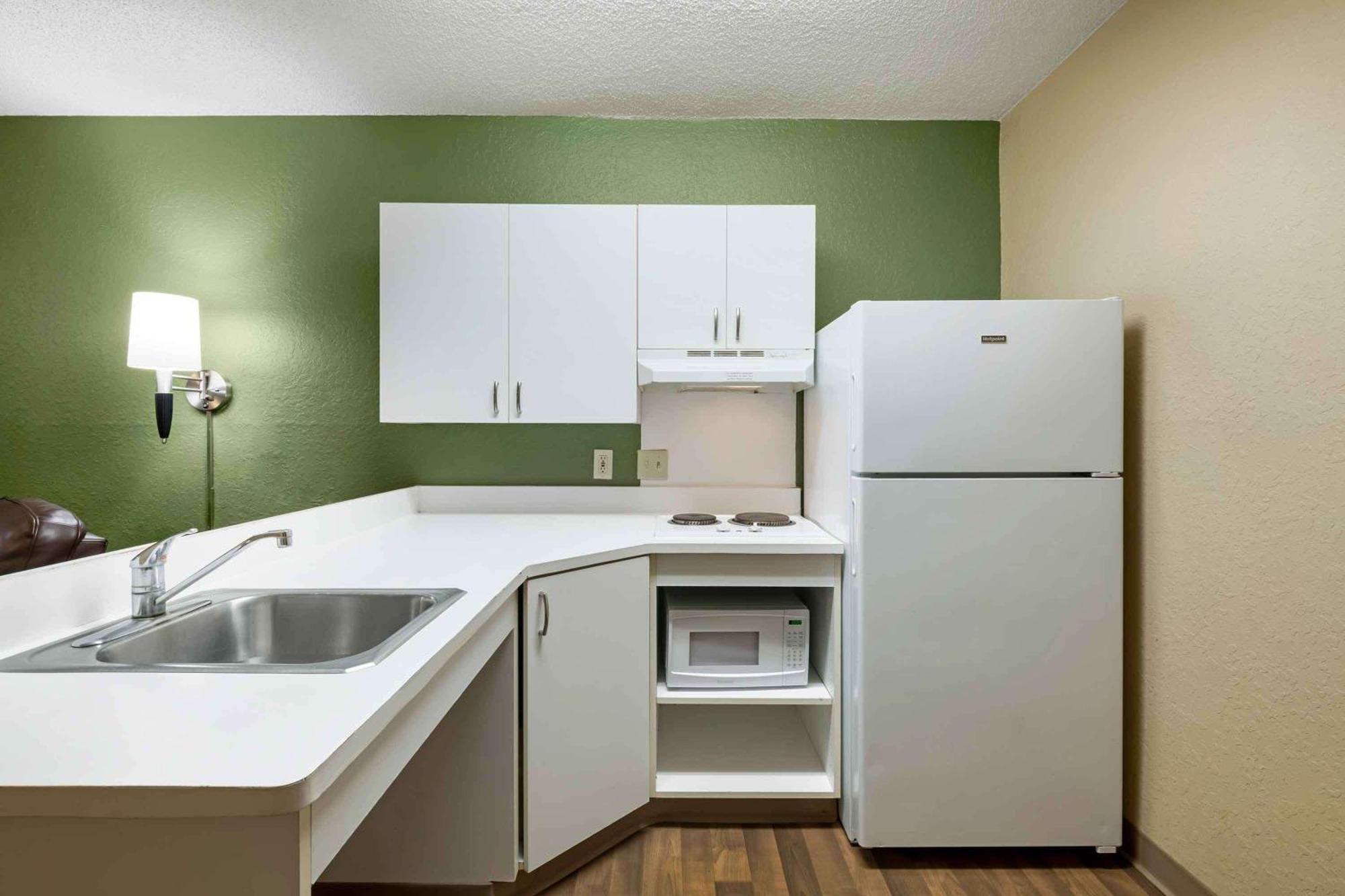 Extended Stay America Select Suites - Jacksonville - Lenoir Avenue East Zewnętrze zdjęcie